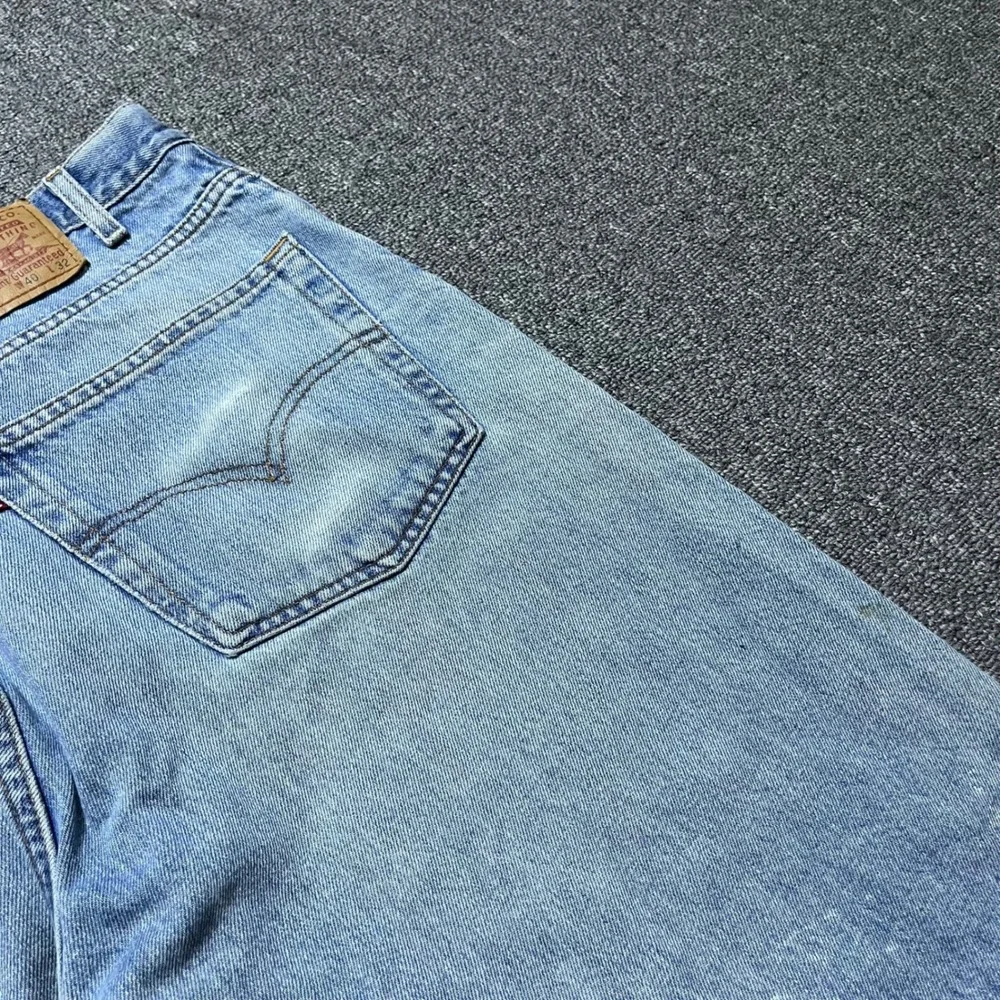 Vintage Levis 505 Jeans 40x32 Blue Distressed Thrashed Straight Leg Denim